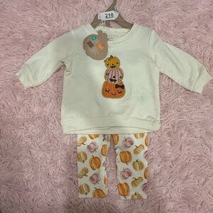 Cute Pumpkin Baby Outfit 3-6 months